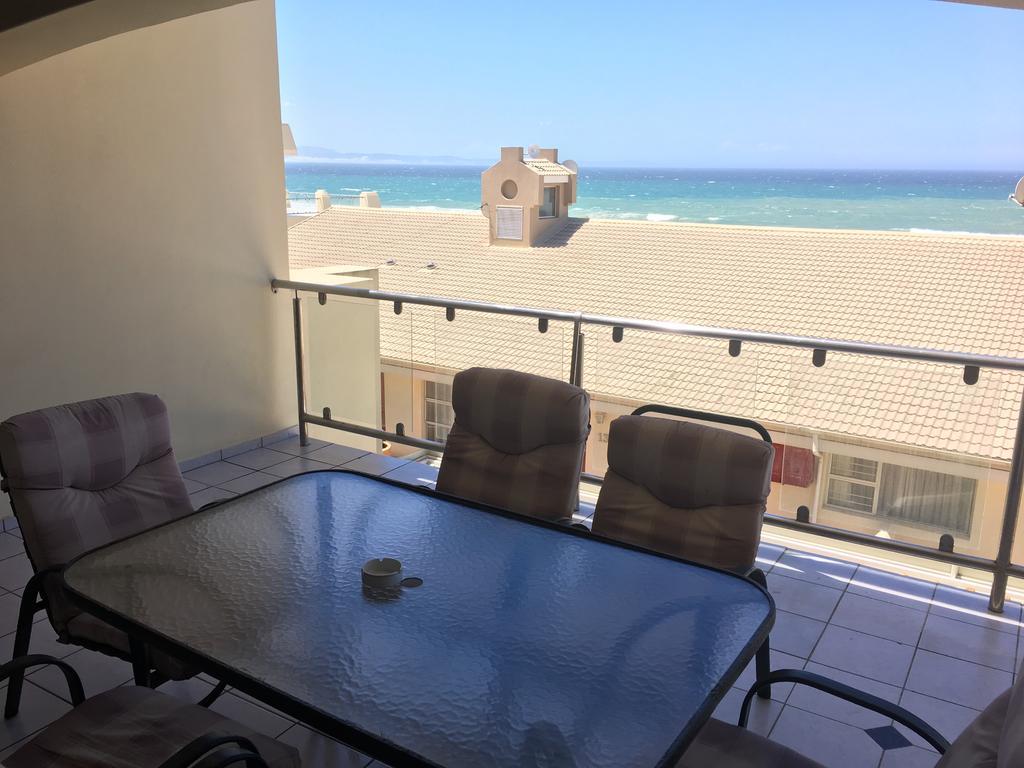 Seashells Holiday Apartments And Conference Centre Jeffreys Bay Exterior photo